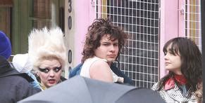 Maisie Williams Sexy Flashes Her Nude Tits On The Set Of Sex Pistols