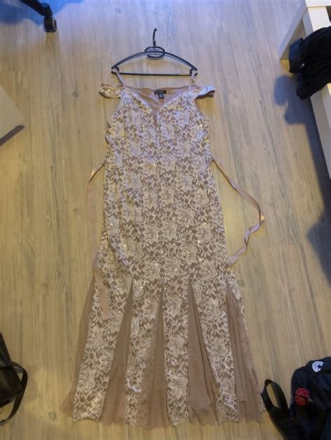 Meerjungfrau Silhouette Abendkleid Rosa Nude gr XL Neu gemäss Beschreibung in Näfels für