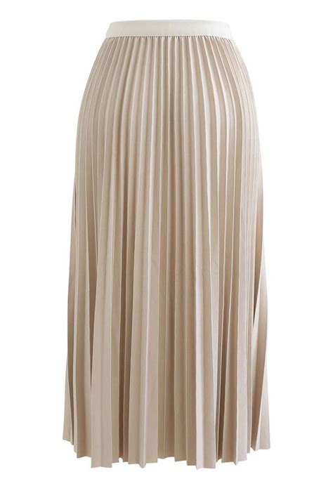 Simplicity Pleated Midi Skirt In Cream Retro Indie And Unique Fashion