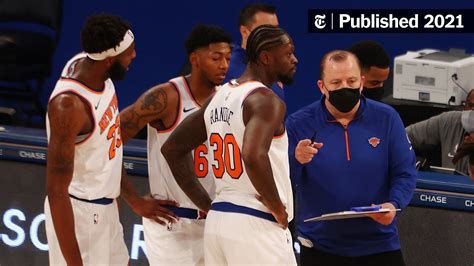 Knicks’ Tom Thibodeau Wins Coach of the Year Award - The New York Times