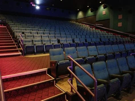 Movie Theater «Showcase Cinemas Warwick Mall», reviews and photos, 400 ...