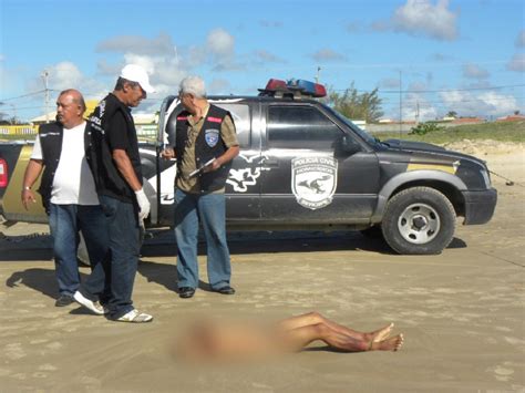 Jornal De S O Domingos Corpo Decapitado Encontrado Na Praia