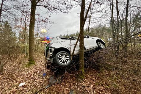 Thl Verkehrsunfall Mehrere Pkw Feuerwehr Gemeinde Kahl