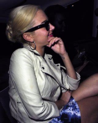 Tulisa Contostavlos Flashing Her Panties Upskirt Paparazzi Pictures Porn Pictures XXX Photos