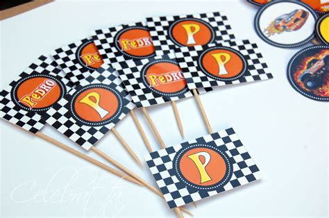 Celebratta emoções em papel Papelaria Hot Wheels