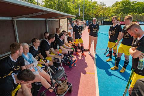 Danke Tobi Abschiedsspiel F R Tobi Hauke Hthc Harvestehuder Tennis