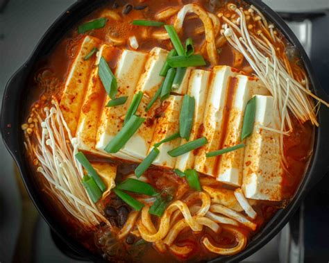 Easy & Hi-Protein Vegan Kimchi Jjigae Reigns Supreme. - The Korean Vegan