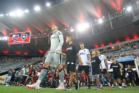 Quem é o maior rival do Botafogo Portal do Botafoguense