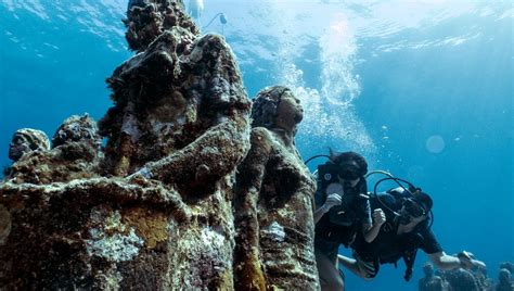 Le musée sous marin de Cancún une harmonie artistique et écologique