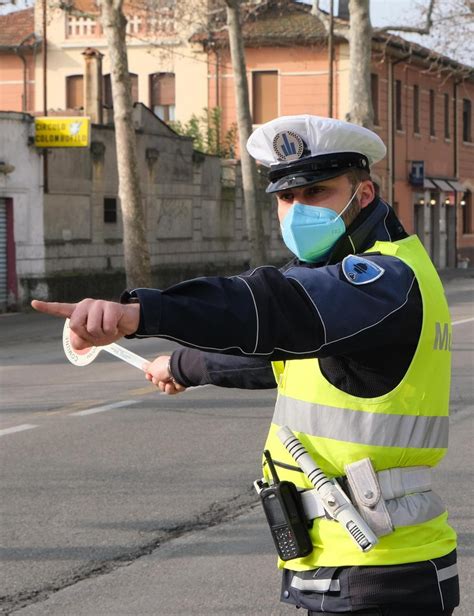 Provoca Un Incidente E Fugge Rintracciato