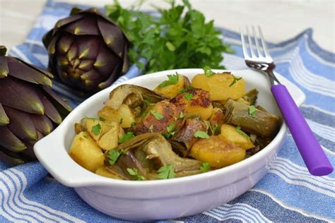 Carciofi E Patate In Padella Ricetta E Variante Al Forno Tuorlo Rosso