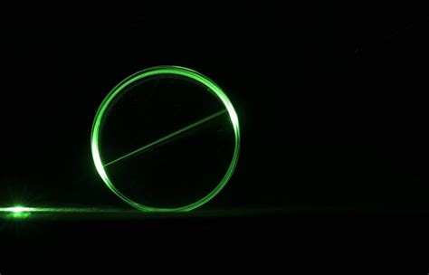 Rollerfahrer in Ergoldsbach mit grünem Laserstrahl geblendet