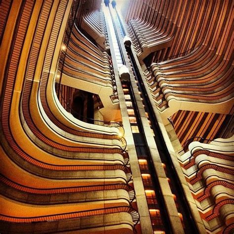 Lobby of the Marriott Marquis (Atlanta) : pics