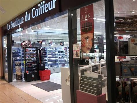 La Boutique Du Coiffeur Sinstalle Au Centre Commercial Place Darmes