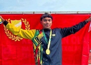 athletics  azeem skips aimans   blocks  star