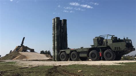 Russia deploys cutting-edge S-400 air defense system to Syrian base ...