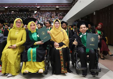 USK Luluskan Mahasiswa Asing Hingga Wisudawan Disabilitas Kementerian