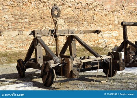 Ancient Catapult Royalty Free Stock Photos - Image: 13402938