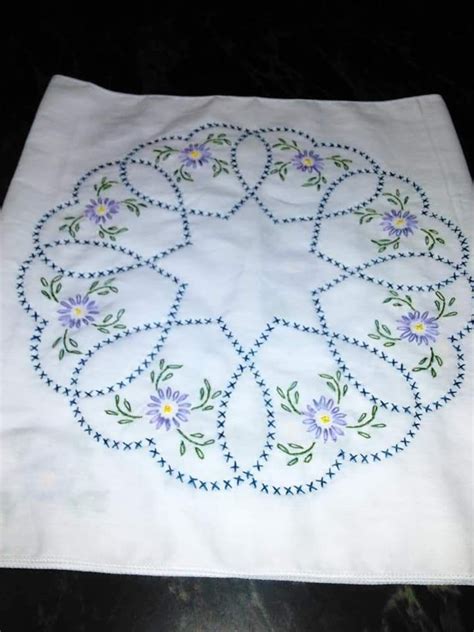 Pin By Saro George On Bed Sheet Hand Embroidery Tutorial Simple Hand