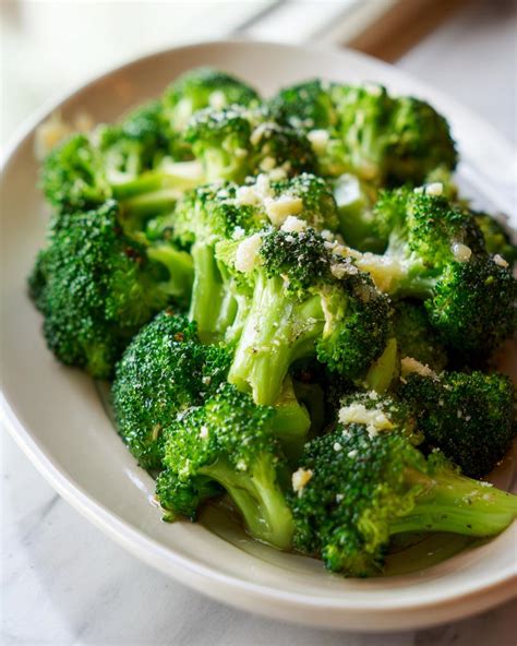 amazing steamed broccoli   minutes