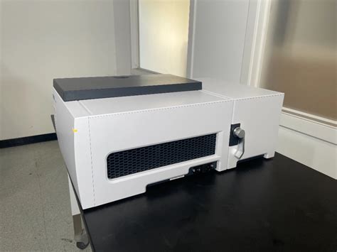 Agilent Cary Uv Vis Multicell Peltier Spectrophotometer