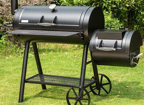 Discover The Best Charcoal Smoker For The Perfect BBQ