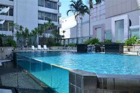 Peninsula Excelsior Singapore, A Wyndham Hotel: Deals & Reviews ...