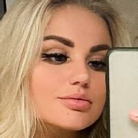 Juliamarkhams Juliamarkhams Nude OnlyFans Leaks Fappening FappeningBook