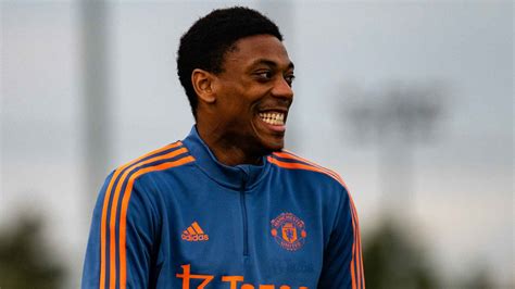 Martial back in team training | Manchester United