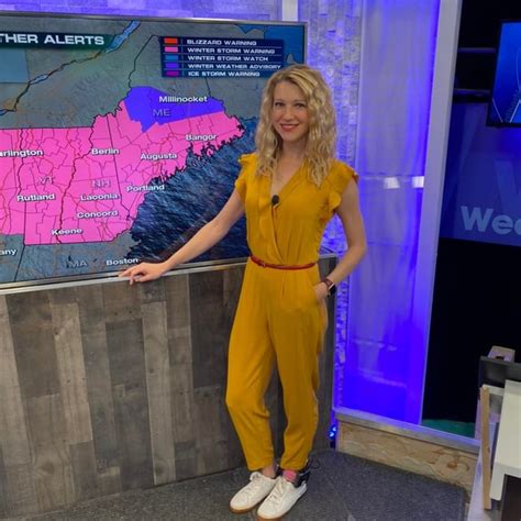 Kara James, WeatherNation : r/WeatherGirls