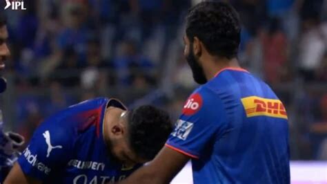 Mohammed Siraj Bows Down To Jasprit Bumrah In Tremendous Gesture After