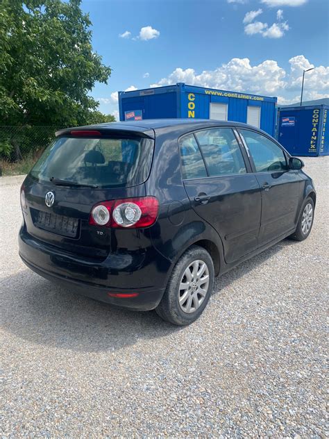 Фолксваген голф 5 плюс 1.9 дизел на части с. Крумово • OLX.bg