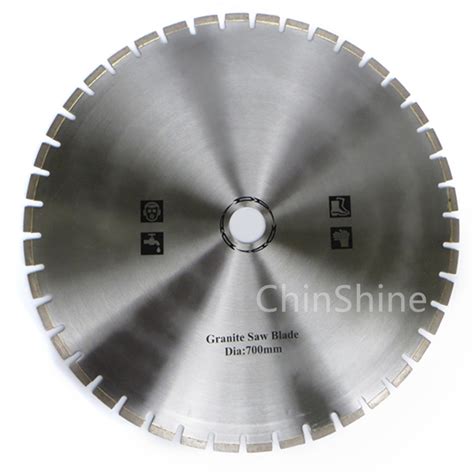 Chinshine High Efficiency 700mm 28 Diamond Saw Blade Disc For Cutting Granite