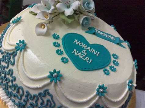 lmis cakes cupcakes ipoh contact   wedding cake