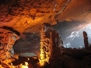 Lost in the maze of Halong Bay caves Halong Junk Cruise