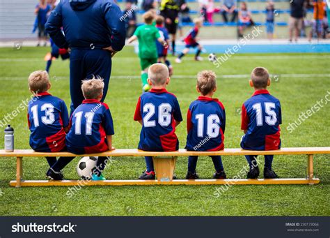 49,799 Kids football team Images, Stock Photos & Vectors | Shutterstock