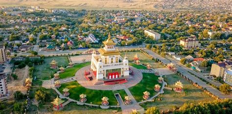 Элиста: что это за город, где находится, описание, история, как ...