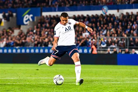 Trophées Unfp Mbappé Paqueta Terrier Payer Ou Ben Yedder Votez Pour Le Meilleur Joueur De