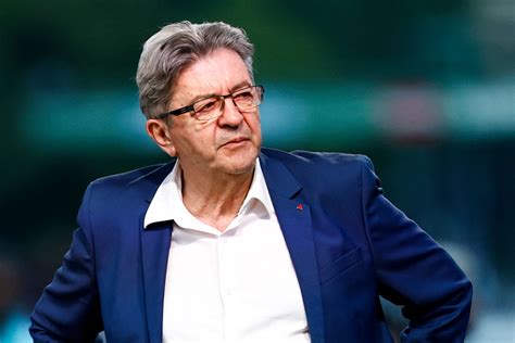 French leftist figurehead Mélenchon says left 'ready to govern'