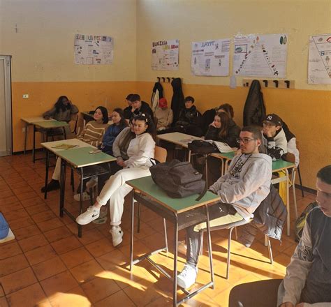 Tirocini All Estero Nuova Opportunit Per Gli Studenti Dello Zoli Di