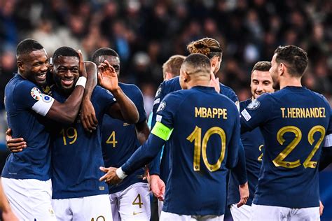 Quipe De France Comment Les Bleus Peuvent Ils Finir Lann E En T Te