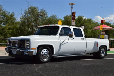 1987 Chevrolet R30 One Ton Crew Cab Dually 5 Speed For Sale On Bat Auctions Sold For 26 000