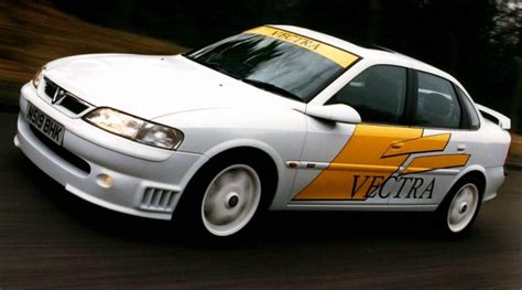 Web Car Story Vauxhall Vectra ST200