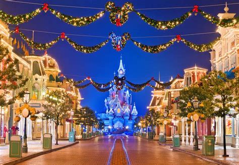 Disneyland Paris Main Street At Christmas Natal Em Paris Disney Em