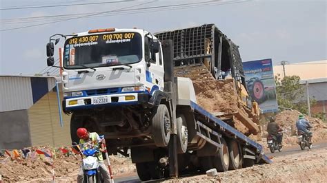 Loading Bulldozer On Trailer And Excavator Working Youtube