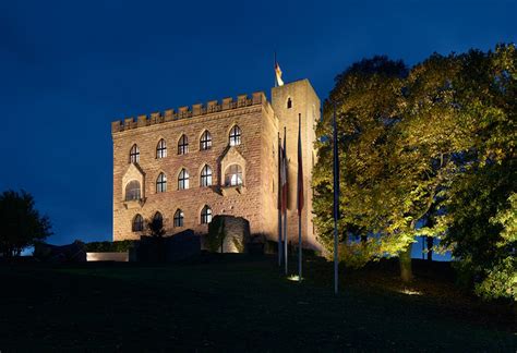 Hambacher Schloss Bis Auf Weiteres Nicht Mehr Angestrahlt Stiftung