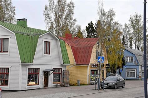 Kyselykierros Puolueille Millainen Rakennuskanta On Puolueiden