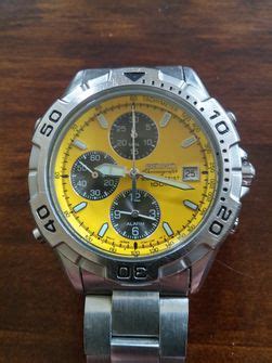 FS: Seiko 7T32-7F70 yellow quartz chronograph alarm sports 100m @ £80
