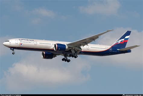 Ra Aeroflot Russian Airlines Boeing Er Photo By G