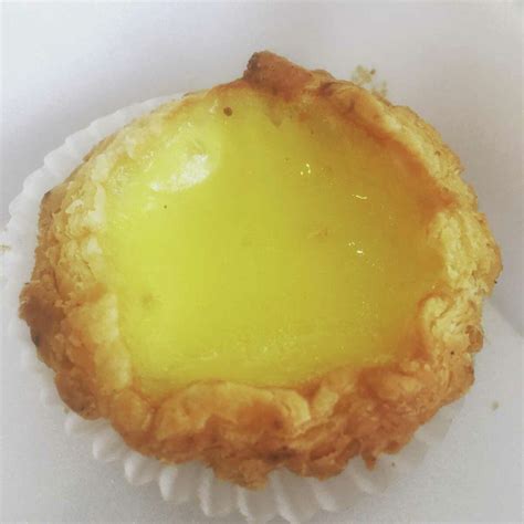 The egg custard tart at ECK Bakery is the best $1.25 you can spend in ...